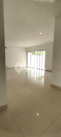 Rumah Elit Modern Tanpa Renovasi di Jakarta Garden City Jakarta Timur Rumah Elit Modern Tanpa Renovasi di Jakarta Garden City Jakarta Timur