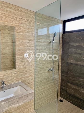 Ready to Use! Luxury House LT 126m2 Desain Modern di Jakarta Garden City Ready to Use! Luxury House LT 126m2 Desain Modern di Jakarta Garden City