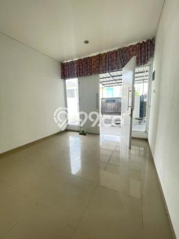 Lokasi strategis! Rumah siap pakai dikontrakkan di Cakung LB 181m2 Lokasi strategis! Rumah siap pakai dikontrakkan di Cakung LB 181m2
