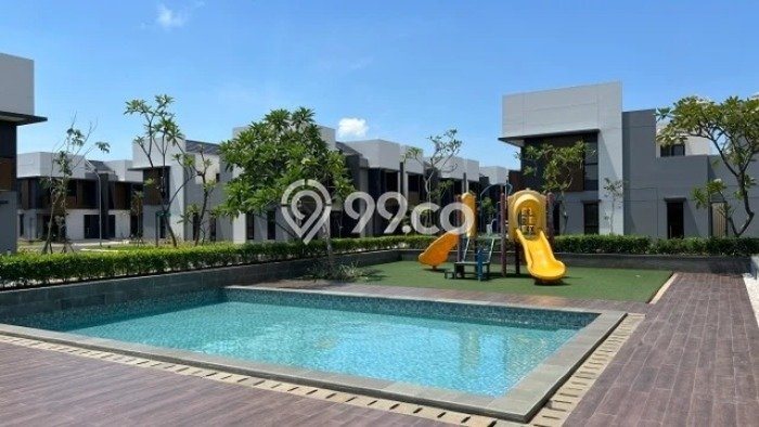 Dijual Hunian Rumah Terawat 3 Kamar di Summarecon Crown Gading, Bekasi Dijual Hunian Rumah Terawat 3 Kamar di Summarecon Crown Gading, Bekasi