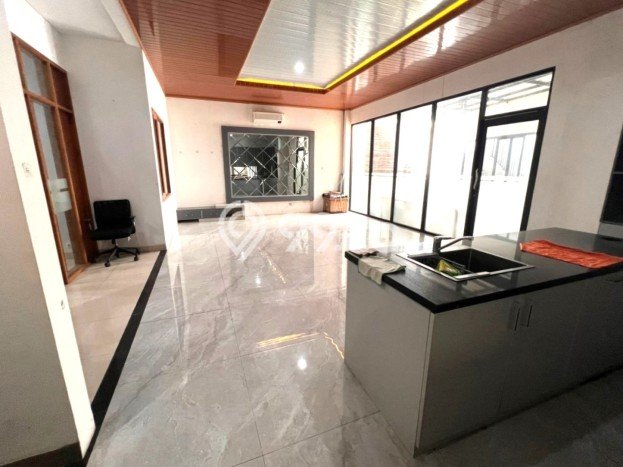 Hot Offer Hunian Premium Ideal dan Luas di Cakung, Jakarta Timur Hot Offer Hunian Premium Ideal dan Luas di Cakung, Jakarta Timur