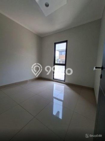 Dijual Hunian Rumah Terawat 3 Kamar di Summarecon Crown Gading, Bekasi Dijual Hunian Rumah Terawat 3 Kamar di Summarecon Crown Gading, Bekasi
