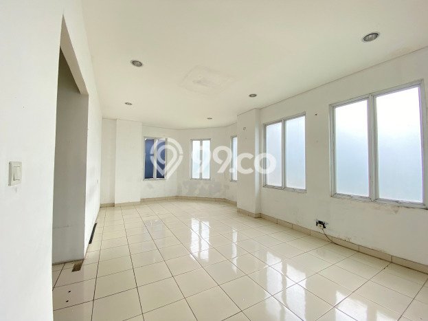 Ruko Bagus Dijual LB 227m2 Lokasi Strategis Jakarta Timur Area Cocok untuk Berbisnis Ruko Bagus Dijual LB 227m2 Lokasi Strategis Jakarta Timur Area Cocok untuk Berbisnis