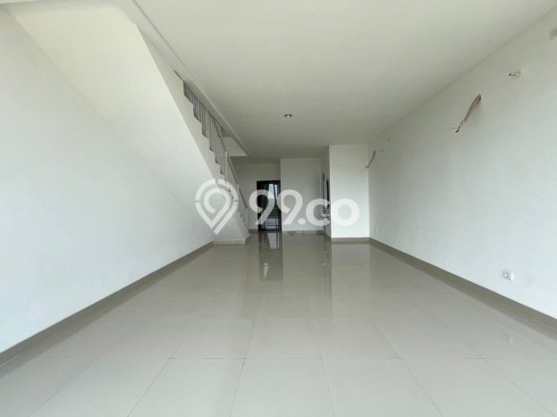 Ruko Dijual di Jakarta Timur LT 75m2 & LB 225m2 Lokasi Terbaik! Ruko Dijual di Jakarta Timur LT 75m2 & LB 225m2 Lokasi Terbaik!