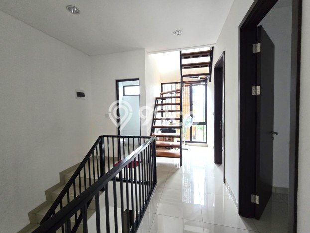 Dijual Hunian Rumah Terawat 3 Kamar di Jakarta Garden City, Jakarta Timur Dijual Hunian Rumah Terawat 3 Kamar di Jakarta Garden City, Jakarta Timur