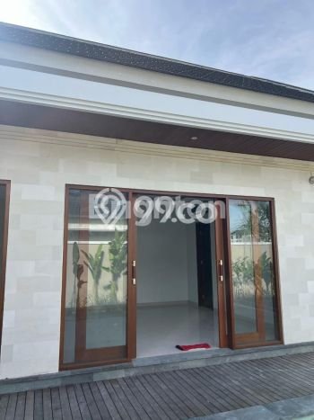 Vila Siap Sewa di Mengwi, Luas 250m2m², Kawasan Asri Vila Siap Sewa di Mengwi, Luas 250m2m², Kawasan Asri