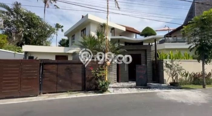 Vila For Rent Kawasan , Luas 600m2m², Kawasan Nyaman Vila For Rent Kawasan , Luas 600m2m², Kawasan Nyaman