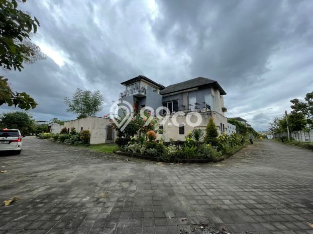 Jual Rumah Mewah Megah Dengan View Eksklusif di Kutuh, Badung Jual Rumah Mewah Megah Dengan View Eksklusif di Kutuh, Badung