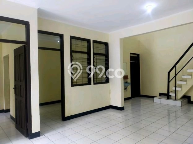 Rumah Modern 3 KT di Taman Kopo Indah Bandung Unfurnished Rumah Modern 3 KT di Taman Kopo Indah Bandung Unfurnished