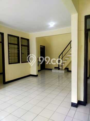 Rumah Modern 3 KT di Taman Kopo Indah Bandung Unfurnished Rumah Modern 3 KT di Taman Kopo Indah Bandung Unfurnished