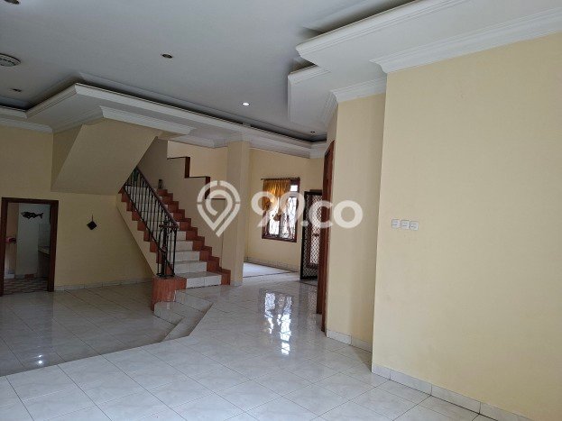 Hunian Elit LB 300m2 Siap Pakai Desain Elegan di Pajajaran, Bandung Hunian Elit LB 300m2 Siap Pakai Desain Elegan di Pajajaran, Bandung