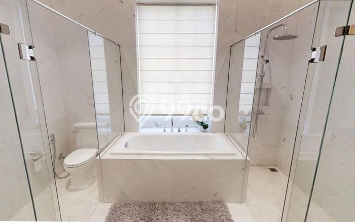 Jual Rumah Mewah Megah Dengan View Cantik di Lebak Bulus, Jakarta Selatan Jual Rumah Mewah Megah Dengan View Cantik di Lebak Bulus, Jakarta Selatan
