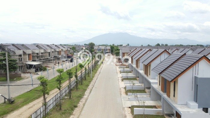Dijual Rumah 4 Kamar Lokasi Ideal Nyaman dan Strategis di Bogor Barat Dijual Rumah 4 Kamar Lokasi Ideal Nyaman dan Strategis di Bogor Barat