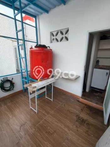 Rumah Disewakan Jakarta Selatan LT 9m2 LB 45m2 Area Cipete Rumah Disewakan Jakarta Selatan LT 9m2 LB 45m2 Area Cipete