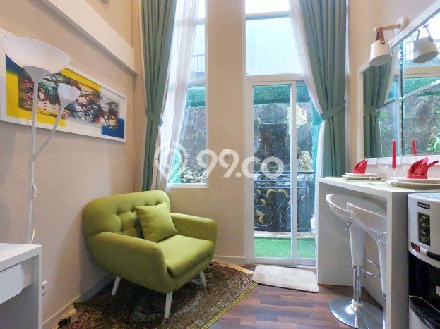 Rumah Luas Asri 1 KT Siap Pakai di Lebak Bulus Jakarta Selatan Rumah Luas Asri 1 KT Siap Pakai di Lebak Bulus Jakarta Selatan
