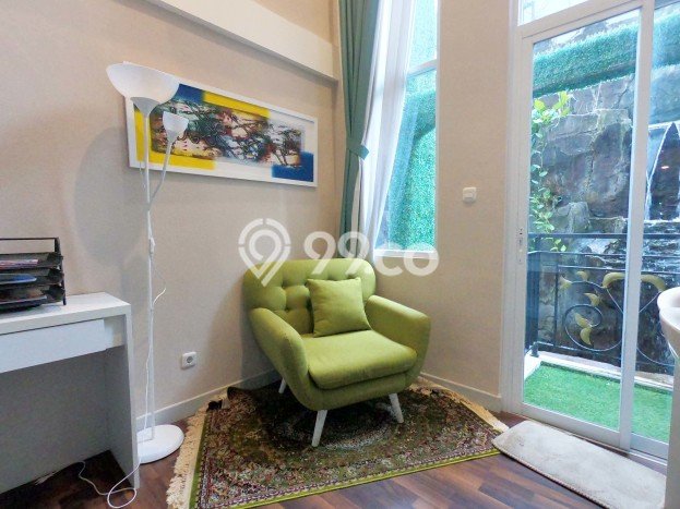 Rumah Luas Asri 1 KT Siap Pakai di Lebak Bulus Jakarta Selatan Rumah Luas Asri 1 KT Siap Pakai di Lebak Bulus Jakarta Selatan