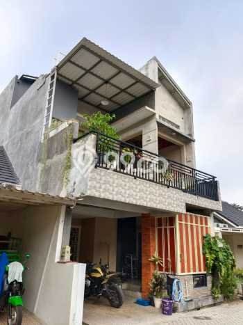 Jual Rumah Eksklusif 4 KT di BSD, Tangerang Jual Rumah Eksklusif 4 KT di BSD, Tangerang