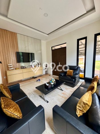 Rumah Mewah Siap Huni LT 293m2 di BSD, Tangerang Selatan Rumah Mewah Siap Huni LT 293m2 di BSD, Tangerang Selatan