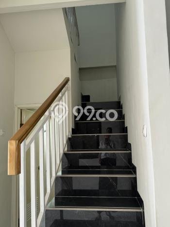 Rumah Modern Minimalis 3 KT Bisa Langsung Pindah di BSD Rumah Modern Minimalis 3 KT Bisa Langsung Pindah di BSD