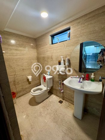 Rumah Mewah Siap Huni LT 293m2 di BSD, Tangerang Selatan Rumah Mewah Siap Huni LT 293m2 di BSD, Tangerang Selatan
