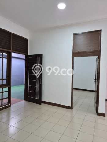 Rumah sewa siap pakai 3 KT di Villa Melati Mas, Tangerang Selatan Rumah sewa siap pakai 3 KT di Villa Melati Mas, Tangerang Selatan