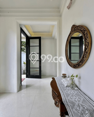 Hunian Eksklusif Dijual LT 234m2 di Kemang, Jakarta Selatan Hunian Eksklusif Dijual LT 234m2 di Kemang, Jakarta Selatan