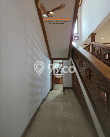 Rumah Elit Modern Siap Huni di Lenteng Agung Jakarta Selatan Rumah Elit Modern Siap Huni di Lenteng Agung Jakarta Selatan