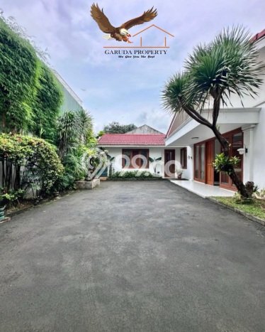 Dijual Rumah Luas Megah Dengan View Eksklusif di Kemang, Jakarta Selatan Dijual Rumah Luas Megah Dengan View Eksklusif di Kemang, Jakarta Selatan