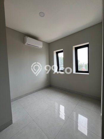 Hunian Elit LB 147m2 Siap Huni Desain Elegan di Kemang, Jakarta Selatan Hunian Elit LB 147m2 Siap Huni Desain Elegan di Kemang, Jakarta Selatan