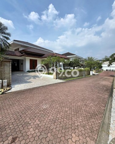 Jual Rumah Luas Elegan Dengan View Cantik di Pejaten, Jakarta Selatan Jual Rumah Luas Elegan Dengan View Cantik di Pejaten, Jakarta Selatan