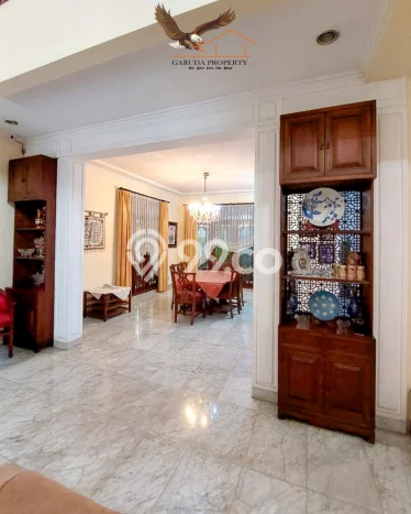 For Sale! Luxury House LT 517m2 Desain Elegan di Blok M For Sale! Luxury House LT 517m2 Desain Elegan di Blok M