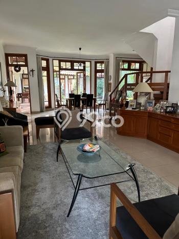 For Sale! Luxury House LT 689m2 Desain Elegan di Senayan For Sale! Luxury House LT 689m2 Desain Elegan di Senayan