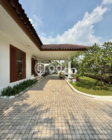 Jual Rumah Luas Elegan Dengan View Cantik di Pejaten, Jakarta Selatan Jual Rumah Luas Elegan Dengan View Cantik di Pejaten, Jakarta Selatan