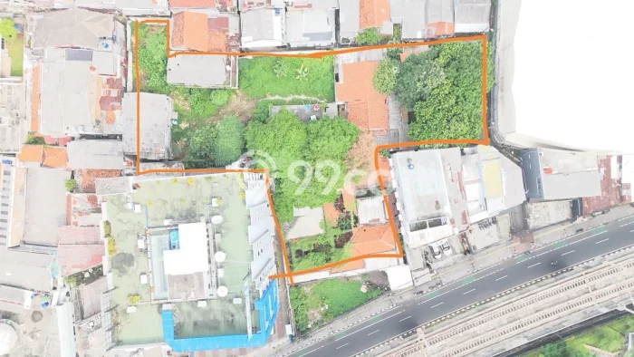 Tanah Disewa Strategis di Jakarta Selatan Luas 2800m2 Tanah Disewa Strategis di Jakarta Selatan Luas 2800m2