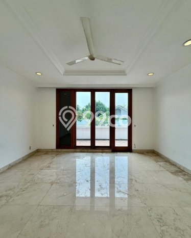 Jual Rumah Luas Elegan Dengan View Cantik di Pejaten, Jakarta Selatan Jual Rumah Luas Elegan Dengan View Cantik di Pejaten, Jakarta Selatan