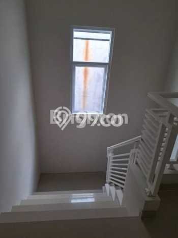 Rumah Kontrakan Bogor LT 105m2 LB 96m2 Kawasan Kota Wisata Rumah Kontrakan Bogor LT 105m2 LB 96m2 Kawasan Kota Wisata