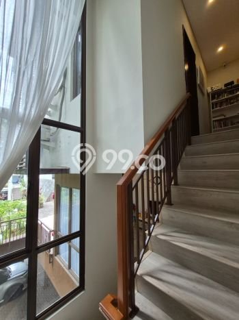 Dijual Rumah Eksklusif 2 KT di BSD City, Tangerang Dijual Rumah Eksklusif 2 KT di BSD City, Tangerang