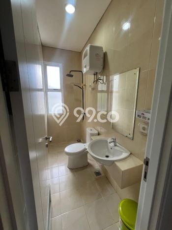 For Sale Rumah 3 Kamar Lokasi Ideal Nyaman dan Strategis di BSD For Sale Rumah 3 Kamar Lokasi Ideal Nyaman dan Strategis di BSD