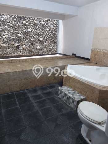 Rumah Luxury Modern Siap Huni di Simprug Jakarta Selatan Rumah Luxury Modern Siap Huni di Simprug Jakarta Selatan