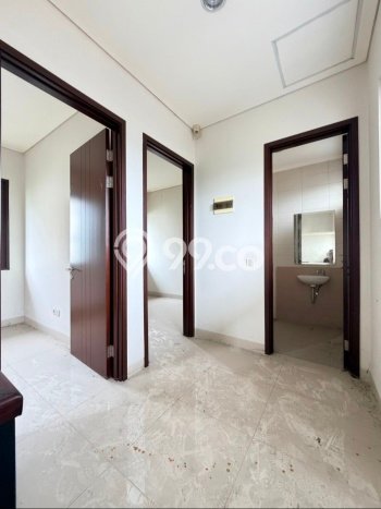 Rumah Elit Modern Siap Huni di BSD City Tangerang Rumah Elit Modern Siap Huni di BSD City Tangerang