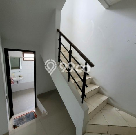Sewa Rumah Murah di Gading Serpong Tangerang dengan 4 KT Sewa Rumah Murah di Gading Serpong Tangerang dengan 4 KT