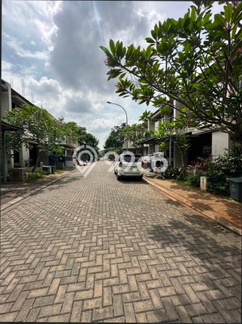 Jarang Ada! Rumah Kontrakan 3 Kamar Nyaman Siap Huni BSD City Jarang Ada! Rumah Kontrakan 3 Kamar Nyaman Siap Huni BSD City