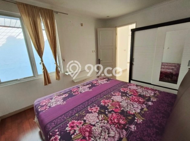 Disewakan! Rumah 4 Kamar Tidur &
4 Kamar Mandi di Gading Serpong, Tangerang Disewakan! Rumah 4 Kamar Tidur &
4 Kamar Mandi di Gading Serpong, Tangerang