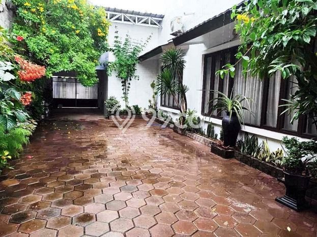 For Sale! Luxury House LT 800m2 Desain Modern di Cipinang Melayu For Sale! Luxury House LT 800m2 Desain Modern di Cipinang Melayu