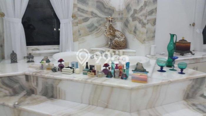 FOR SALE! Vila di , Area 4758m2m², Lokasi Premium FOR SALE! Vila di , Area 4758m2m², Lokasi Premium