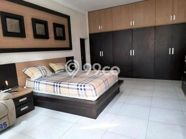 For Sale! Luxury House LT 800m2 Desain Modern di Cipinang Melayu For Sale! Luxury House LT 800m2 Desain Modern di Cipinang Melayu