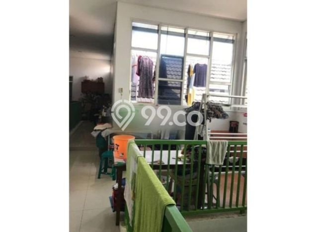 Rumah Modern Minimalis 7 Kamar Bisa Langsung Pindah di Klojen Rumah Modern Minimalis 7 Kamar Bisa Langsung Pindah di Klojen