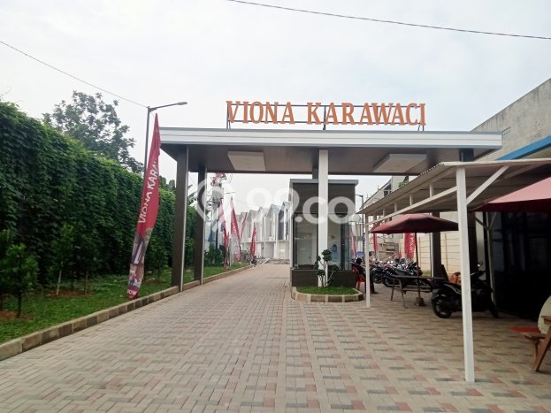 Jual Rumah Strategis Bagus Punya 3 KT di Karawaci Tangerang - Jual Rumah Strategis Bagus Punya 3 KT di Karawaci Tangerang -