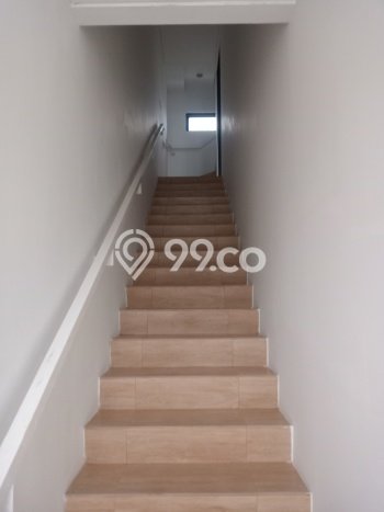 Ruko Kawasan Curug, Luas 110m2m², Pusat Bisnis, Jalan Utama Ruko Kawasan Curug, Luas 110m2m², Pusat Bisnis, Jalan Utama
