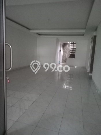 Rumah sewa siap huni 4 Kamar Tidur di Lippo Karawaci, Tangerang Rumah sewa siap huni 4 Kamar Tidur di Lippo Karawaci, Tangerang